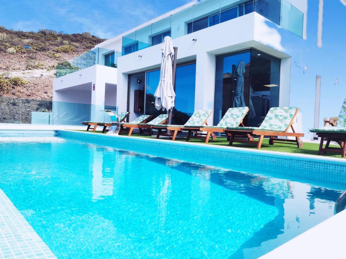 Elegante Y Moderna Villa Miami Адехе Екстериор снимка