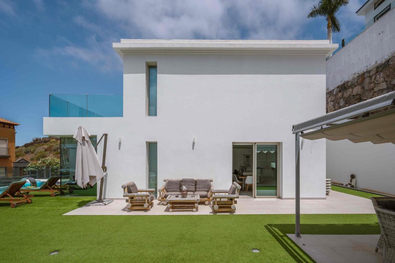 Elegante Y Moderna Villa Miami Адехе Екстериор снимка