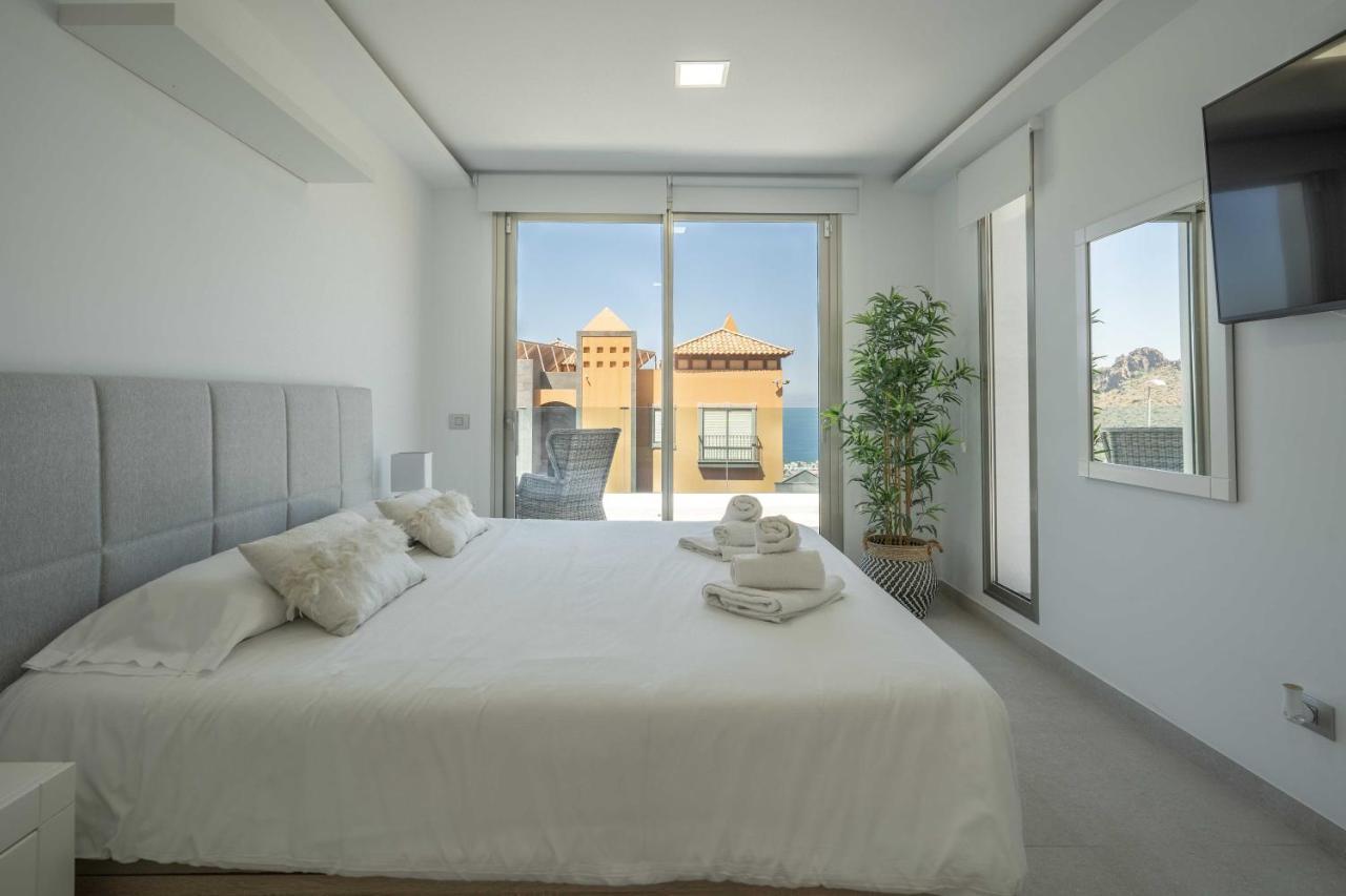 Elegante Y Moderna Villa Miami Адехе Екстериор снимка